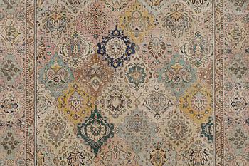 Matta, orientalisk, vintage design, ca 352 x 237 cm.