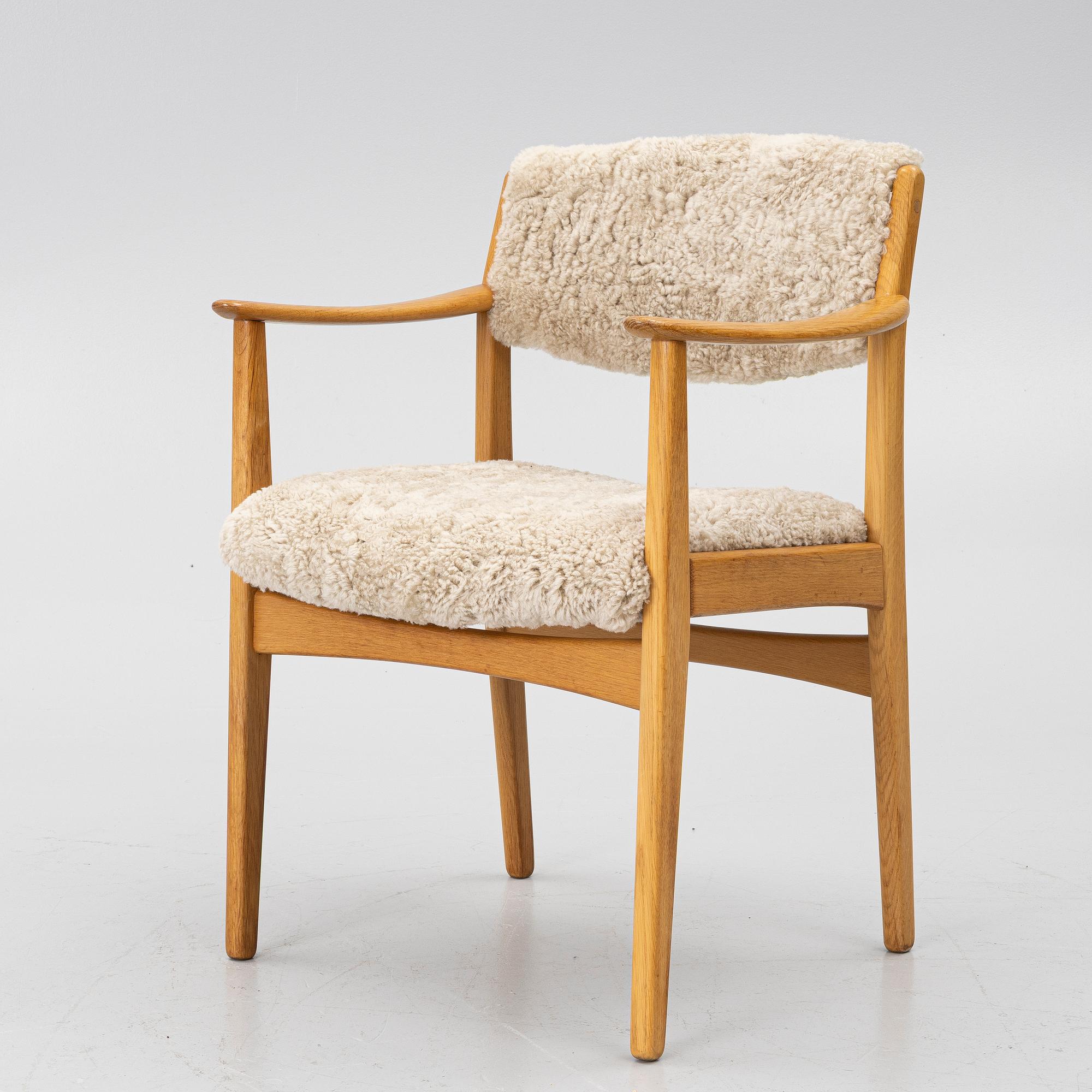 Armchair, mid-20th century.