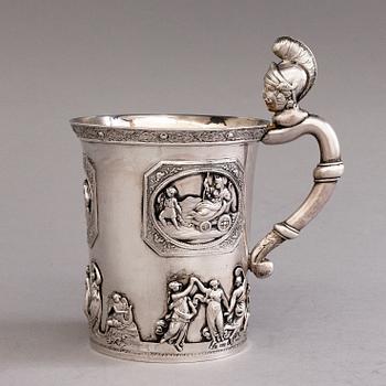 PETER MÖLLER, A silver tankard, Saint Petersburg 1826, assay master mark Mikhail Mikhailovich Karpinsky.