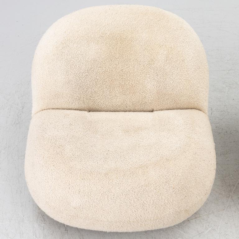 Pierre Paulin, Armchairs, a pair, “Pacha”, Gubi.