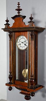 VÄGGPENDYL, nyrenässans, 1800-talets slut.