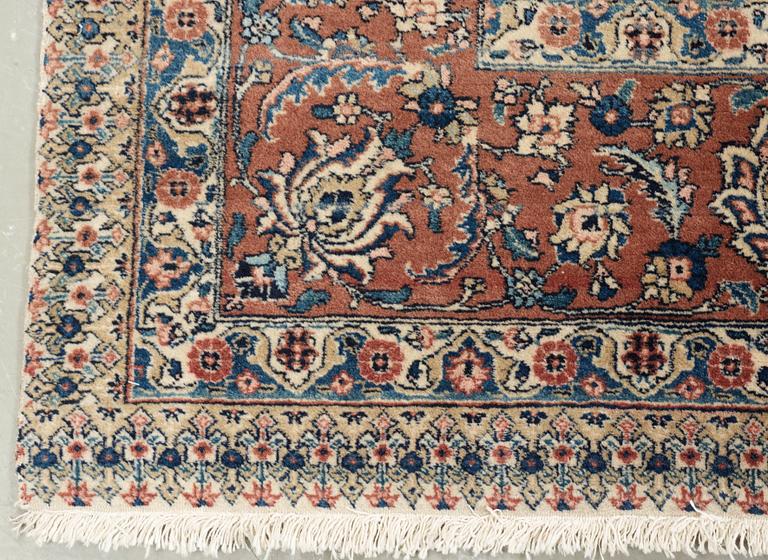 SEMI-ANTIQUE TABRIZ. 360,5 x 262,5 cm.