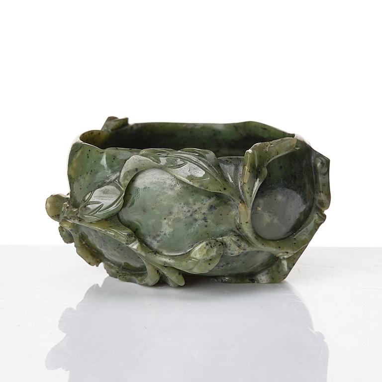 A peach shaped green stone brush washer, Qing dynasty.