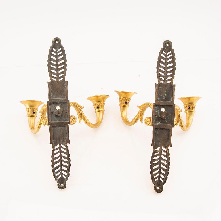 Appllquer, a pair, Senempire mid-19th century, bronze.