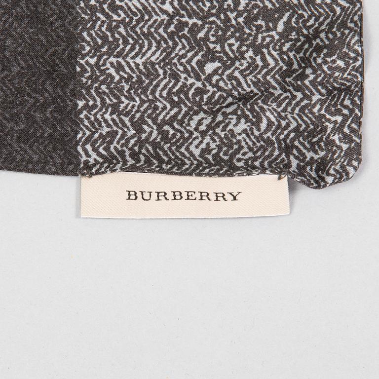 Burberry, huivi.