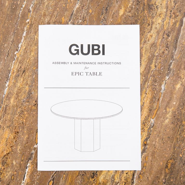 Gamfratesi, bord "Epic" för Gubi samtida.