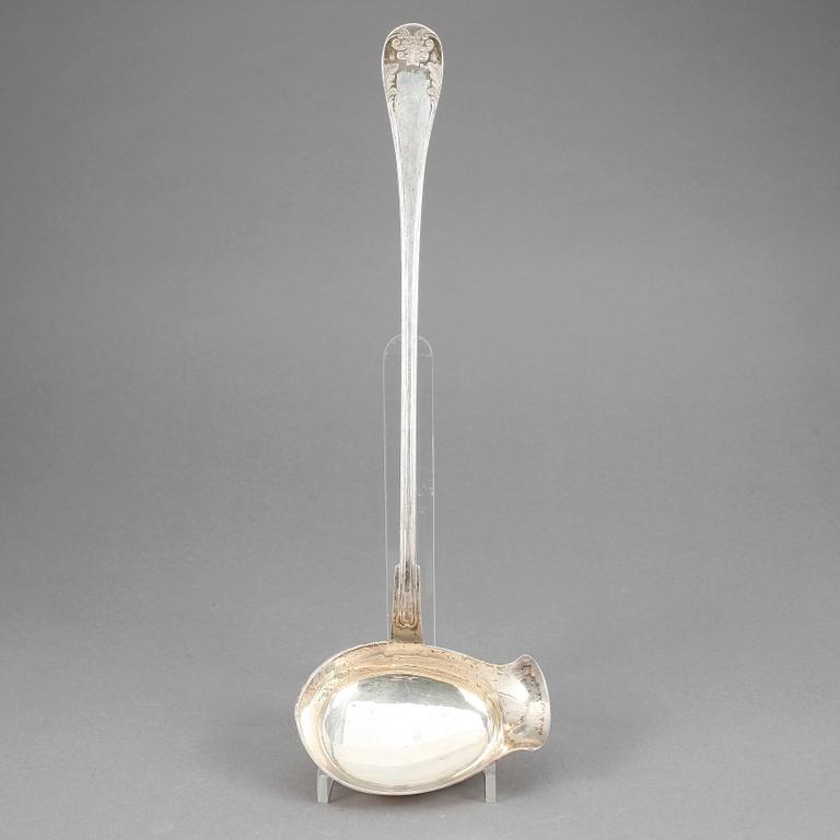 SOPPSLEV, silver, GAB, Stockholm, 1897. Vikt ca 250g.