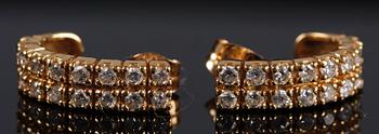 ÖRHÄNGEN, 18k guld med briljantslipade diamanter, tot. ca 0.50 ct.