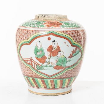 Bojan / kruka, porslin, Kina, Qingdynastin, Kangxi (1662-1722).