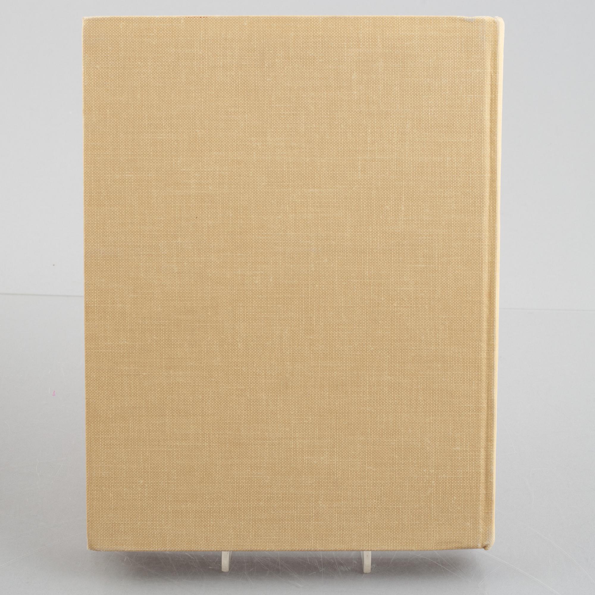 12 books, "Transactions of the Oriental Ceramic Society" and "The Selected Porcelains from the Collections of the Pa...