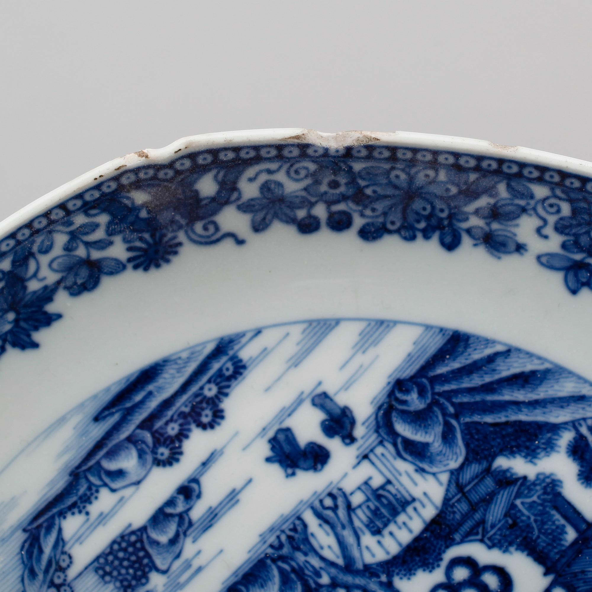TALLRIKAR, 5 st, porslin, Kina, Qianlong 1736-1795.