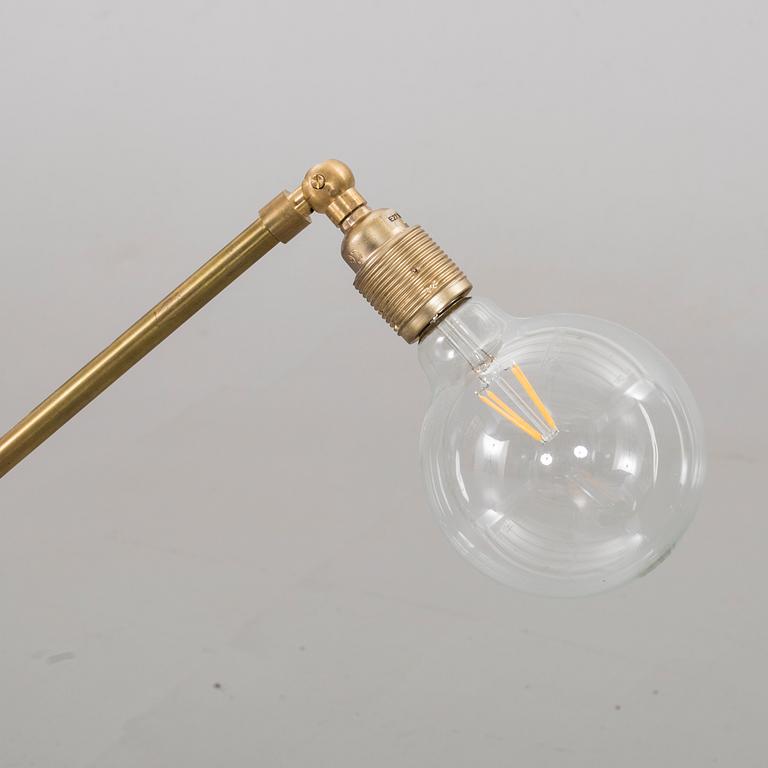 VÄGGLAMPA,  "Osaka" watt & veke, 2000-tal.