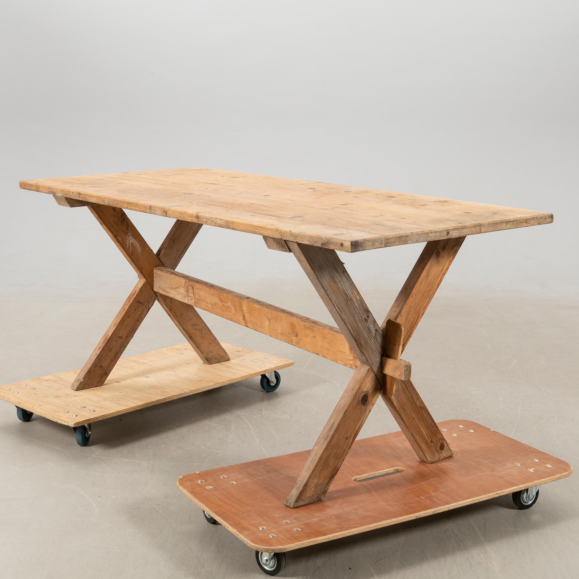 Table/Sideboard, first half of the 20th century.