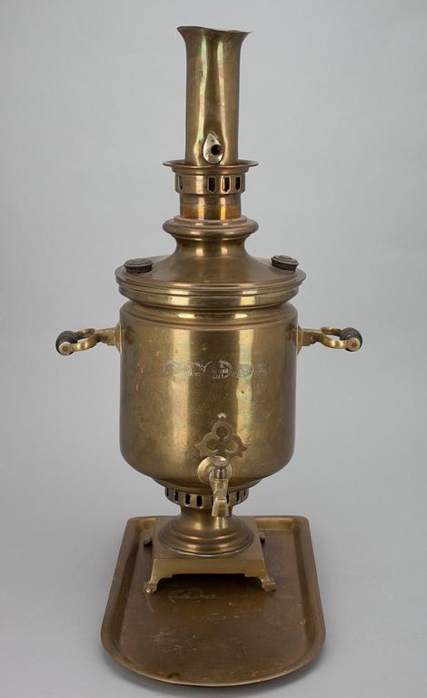 SAMOVAR, mässing, stämplad Kljunskj Tula, Ryssland 1800-talets slut.