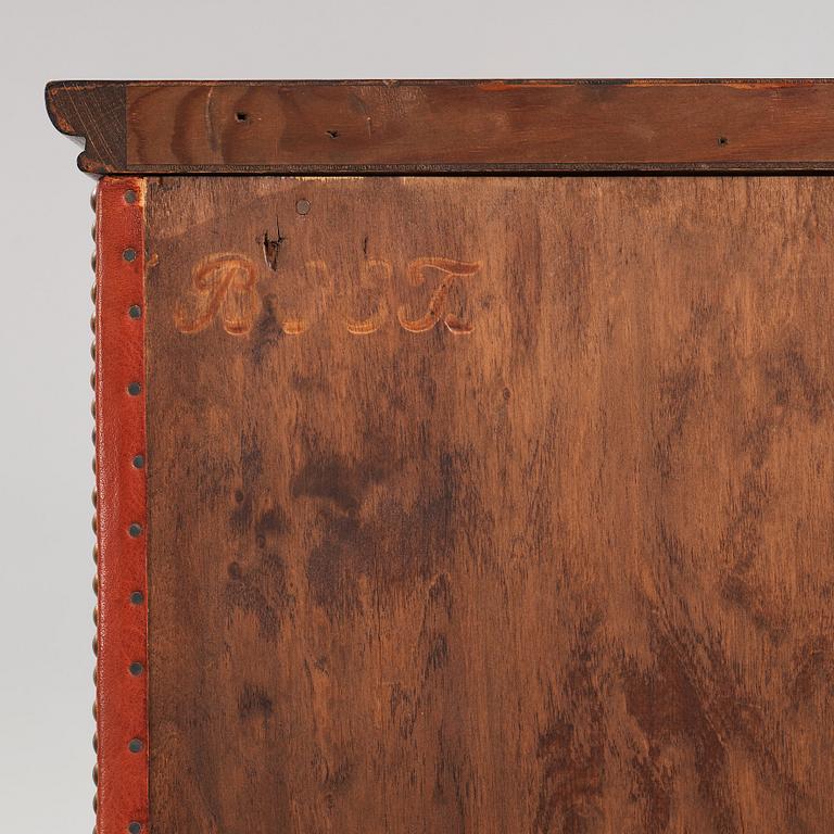 Otto Schulz, a Swedish Modern cabinet on stand, Boet, Gothenburg, Sweden, 1940.