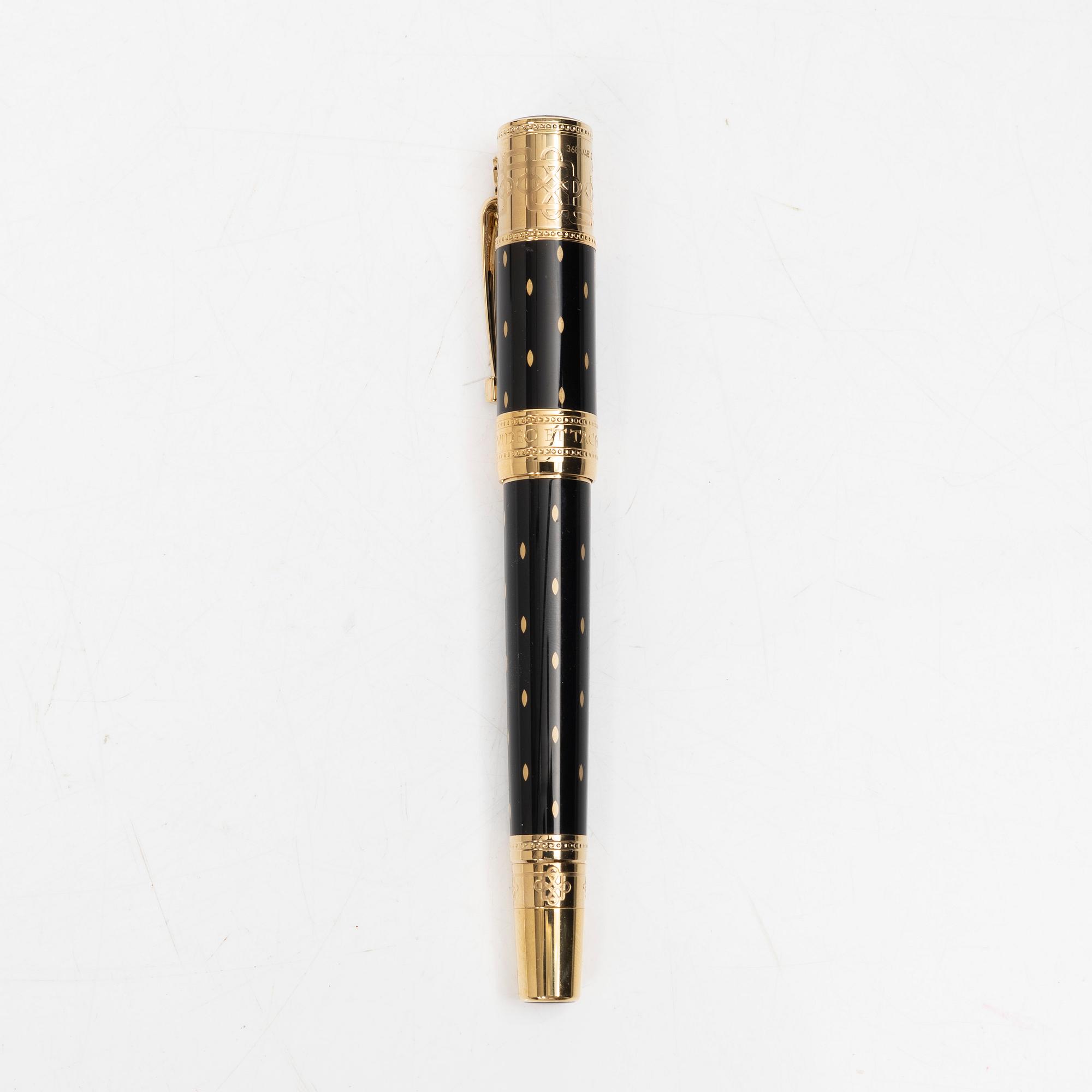 A Montblanc fountain pen, limited edition 'Queen Elizabeth I' from the series 'Patrons of Art'.