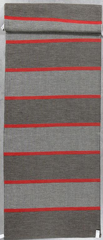 GALLERIMATTA, "Häggå", Gunilla Lagerhem Ullberg, Kasthall, ca 120 x 535 cm.