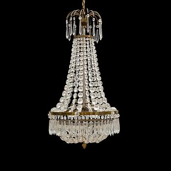 LJUSKRONA, gustaviansk stil, 1900-talets första hälft. Höjd ca 70 cm.
