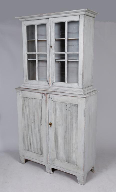 VITRINSKÅP, gustaviansk stil, 1800-tal.