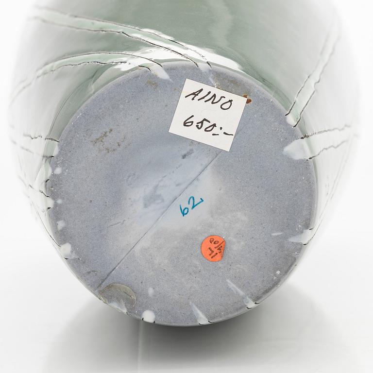 Inkeri Leivo, urna med lock, "Aino", keramik signerad Inkeri Leivo Arabia.