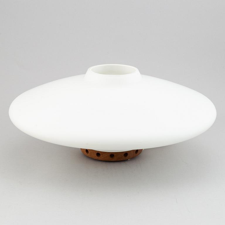 Uno & Östen Kristiansson, a 1960's 'Ufo' model 565 ceiling light, Luxus.