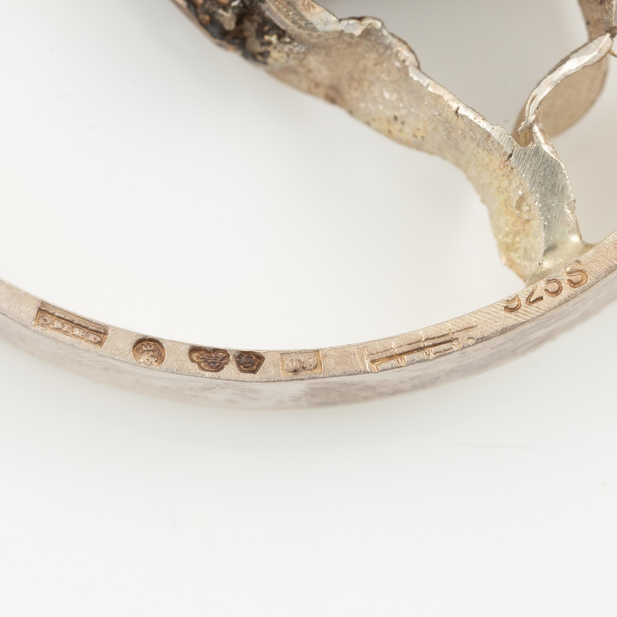 Lars Arby, fyra hängen, sterlingsilver och emalj, Göteborg 1969, 1970 och 1983.