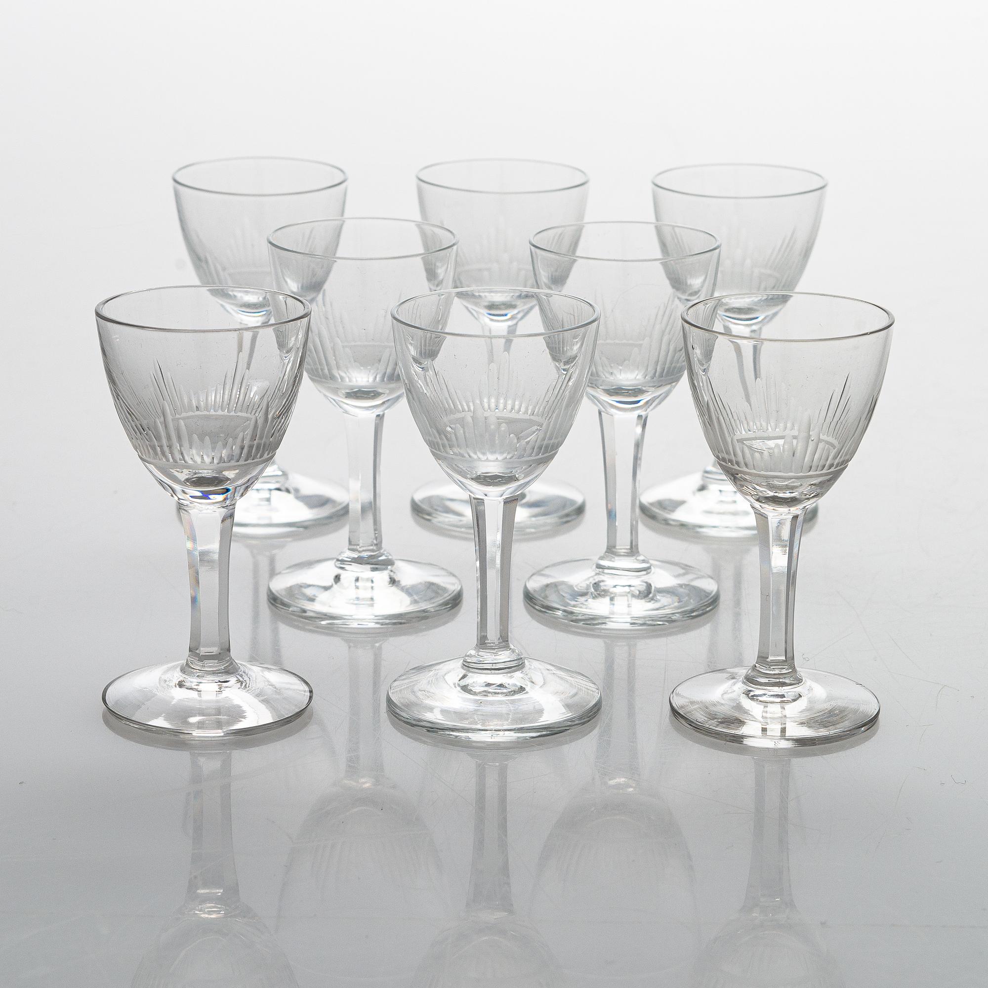 A 1940's  30-piece glassware, 'Marjatta' for Iittala.