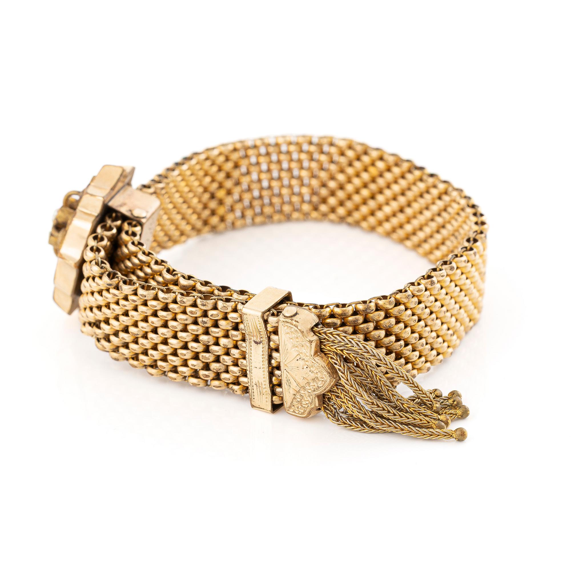 Armband, collier och hängsmycke/brosch, förgyllt möjligen silver, med pärlor 1800-tal.