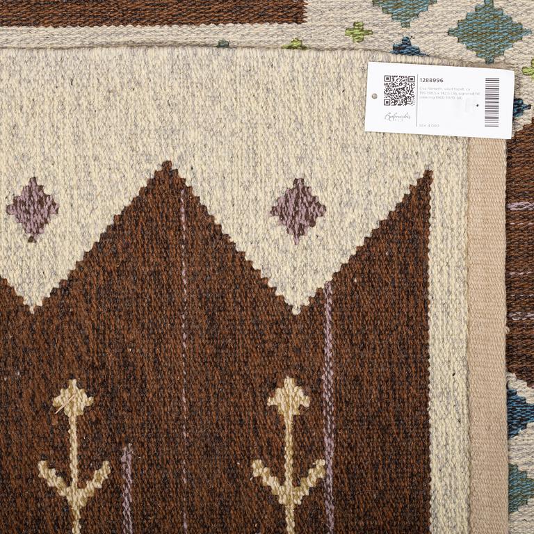 Éva Németh, a tapestry, ca 195-198,5 x 142,5 cm, signed NÉ, around 1960-1970.
