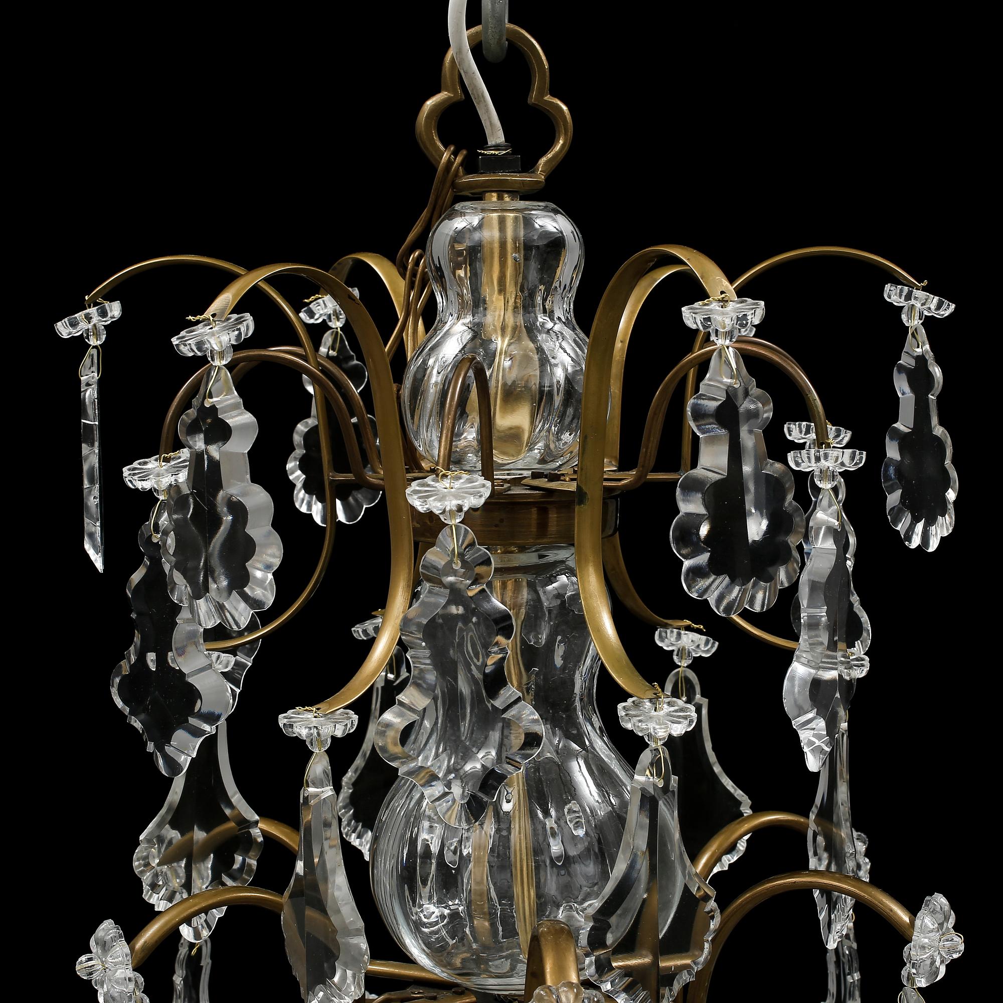 LJUSKRONA, rokokostil, 1900-tal. Höjd ca 77 cm.