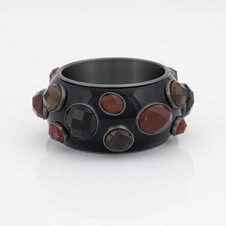 Bottega Veneta, a enamel and glass bangle.