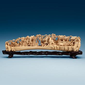 1433. A large Ivory carving, late Qing dynasty.