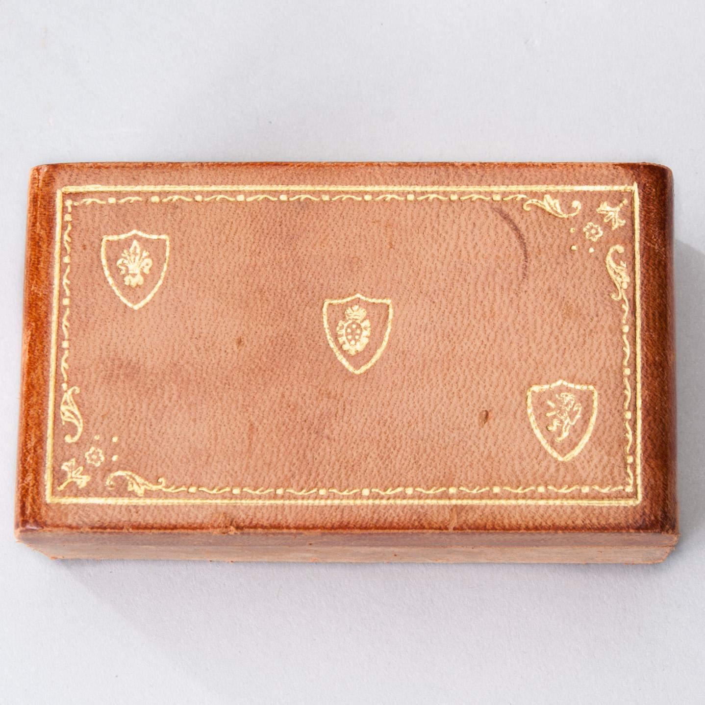 ETUIER, 3 st, läder, Italien, Frankrike 1900-tal.