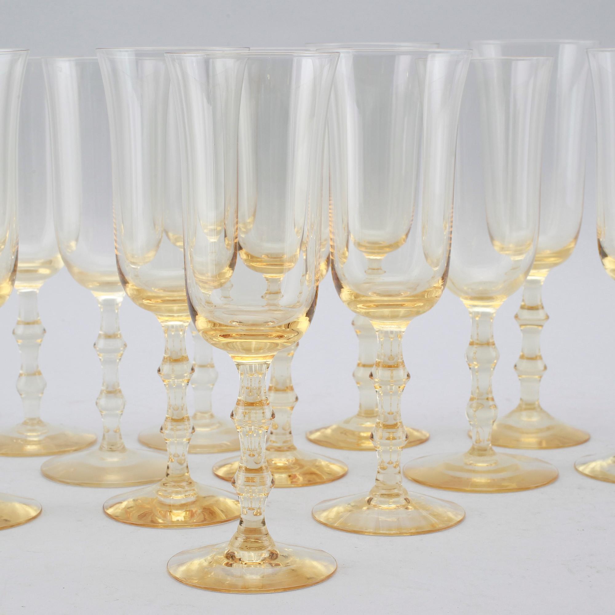 CHAMPAGNEGLAS, 12 st, "Salut", Simon Gate, Orrefors, 1900-talets andra hälft.