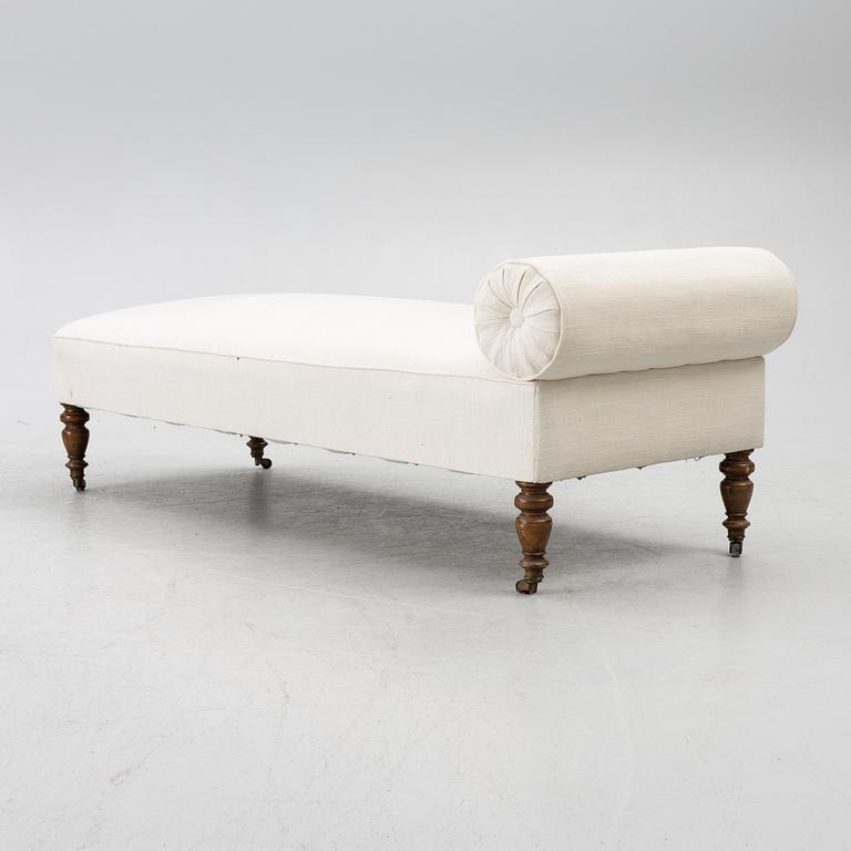 Chaise longue, late 19th century.