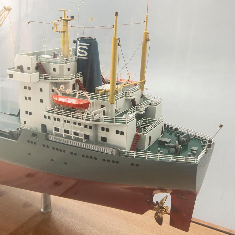 A ship model, M/S Arctic Wasa, launched 1973.
