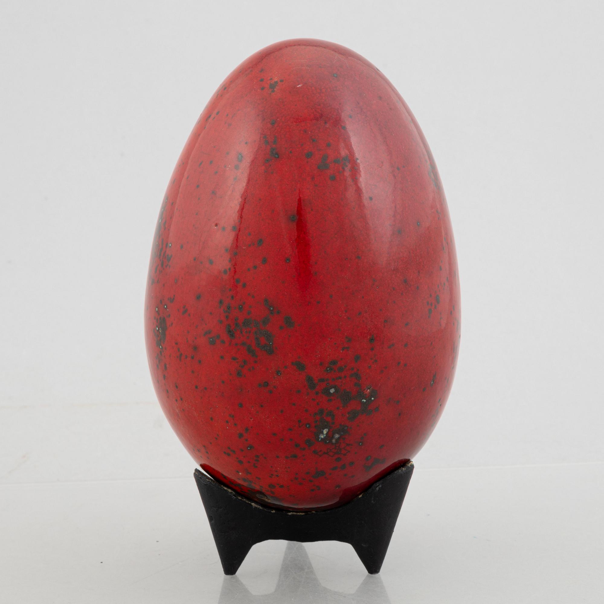 Hans Hedberg, a faience sculpture of an egg, Biot, France.