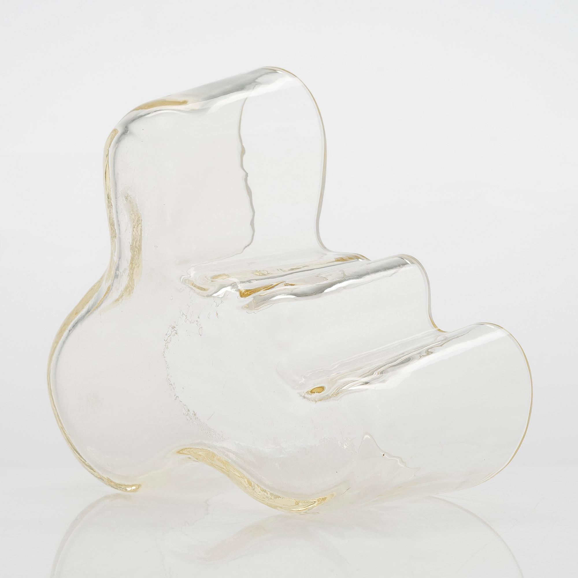 Alvar Aalto, maljakko malli 9750, Karhulan Lasitehdas, tuotannossa 1937-1949.