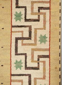 Märta Måås-Fjetterström, A carpet, "Il Greco", knotted pile, ca 308 x 208-209,5 cm, signed AB MMF.