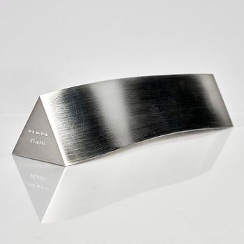 Rolf Lindståhl, a sterling silver vase, Stockholm 2011.