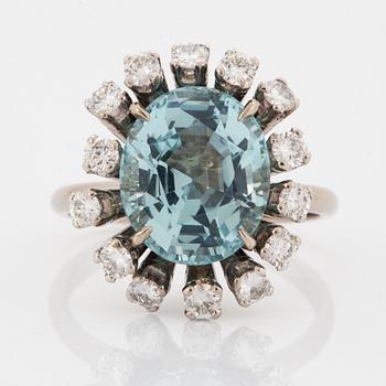 18K white gold diamond and aquamarine ring.