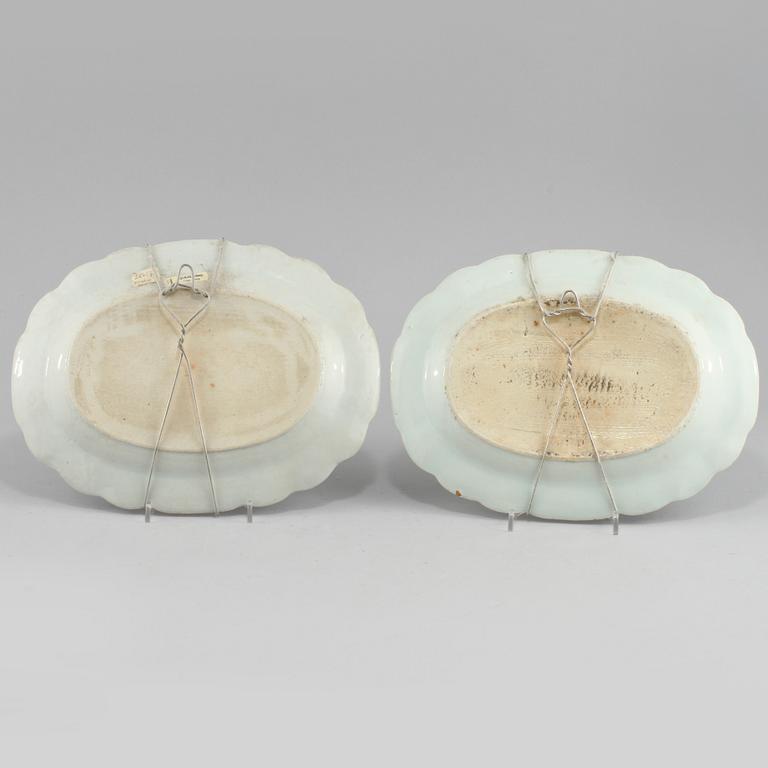 FAT, ett par, porslin, Kina, 1700-tal.