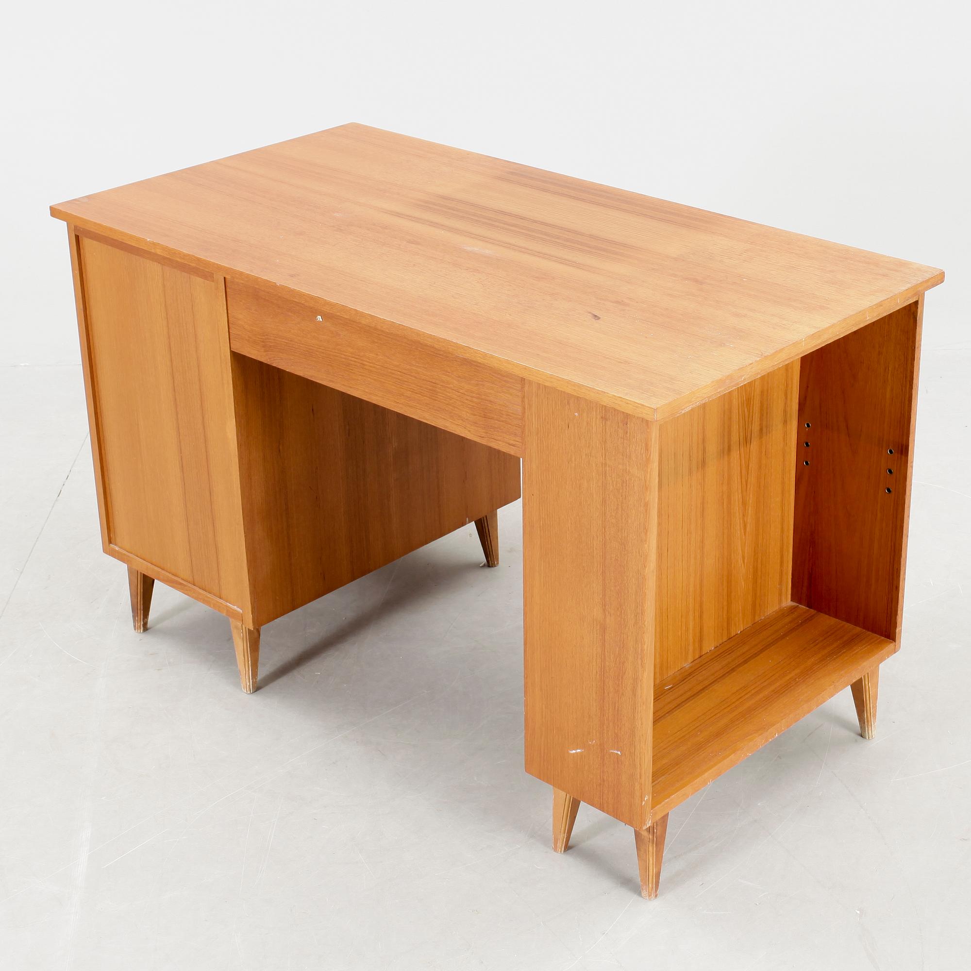 SKRIVBORD, 1950-tal.