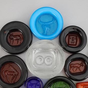 Erik Höglund, 23 glass objects.