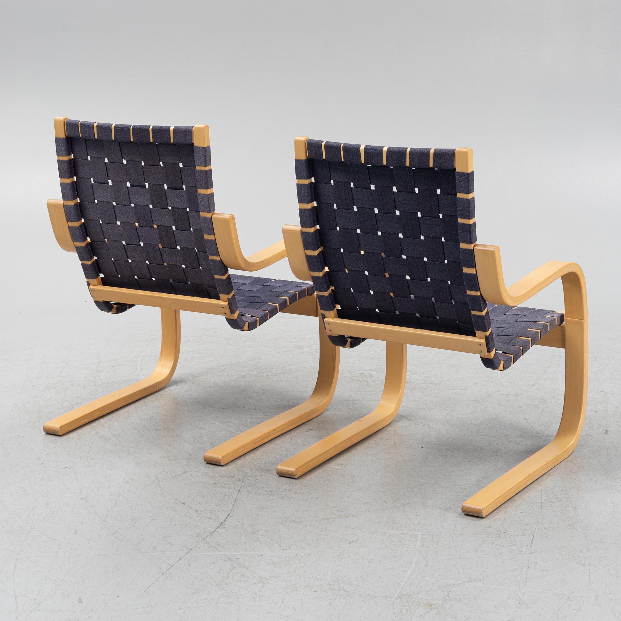 Alvar Aalto, fåtöljer, ett par, modell 406, 2000-tal.