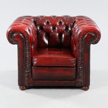 A lounge chair, Chesterfield model "Pegasus", made in the second half of the 20th century.