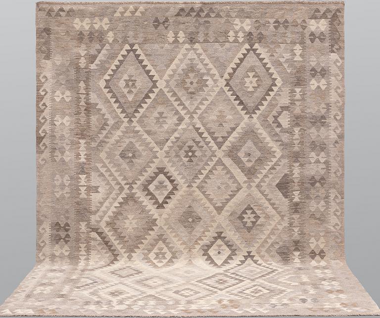 Matta, Kelim, 301 x 207 cm.