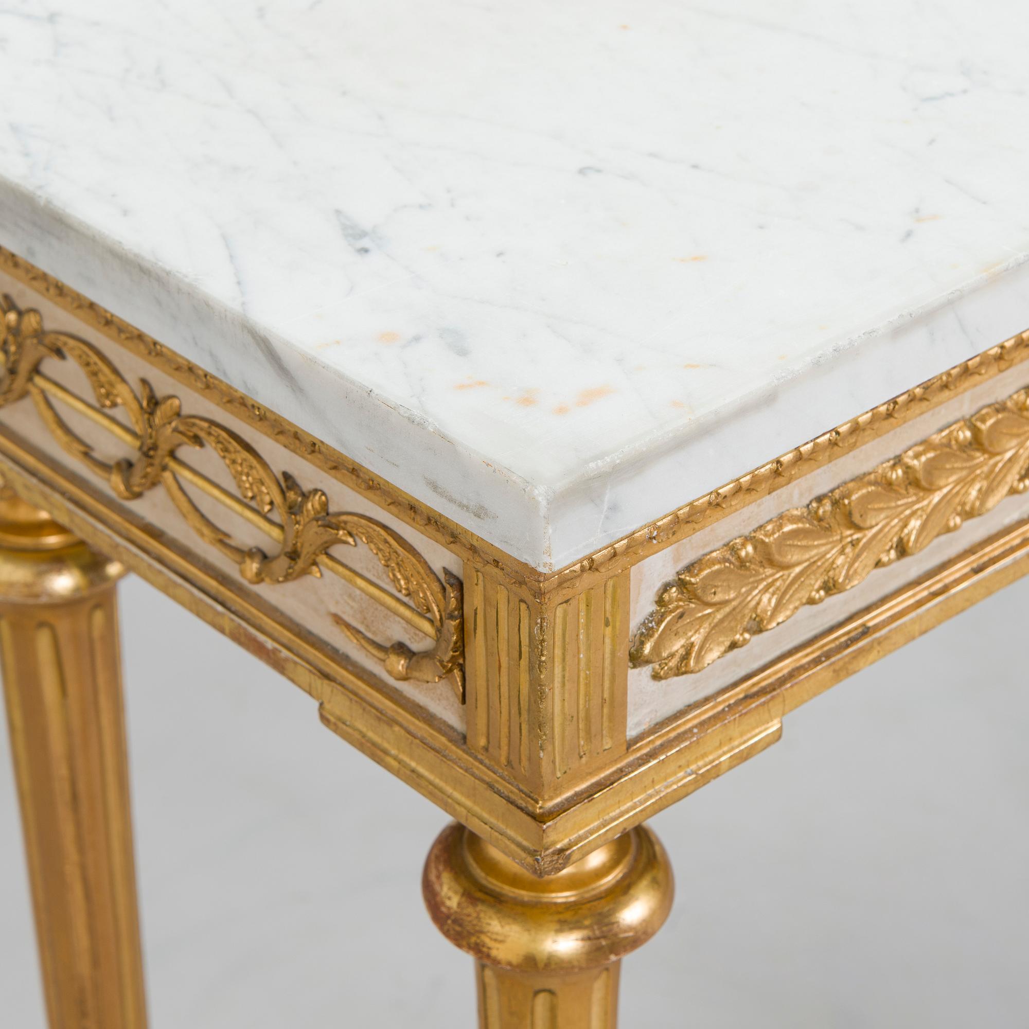 Konsolbord, sekelskiftet 1700/ 1800-tal.