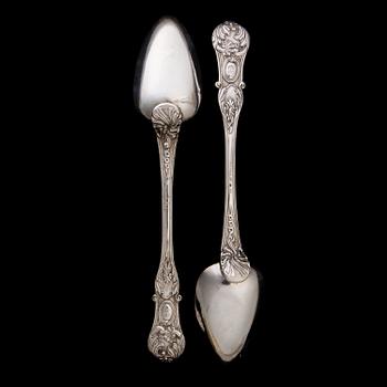 RAGUSKEDAR ETT PAR, silver, Zethelius Stockholm 1841, vikt 380 g.