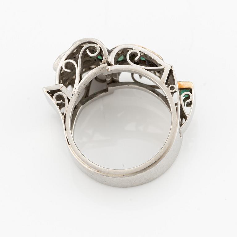 Ring, platinum with emeralds and diamonds.